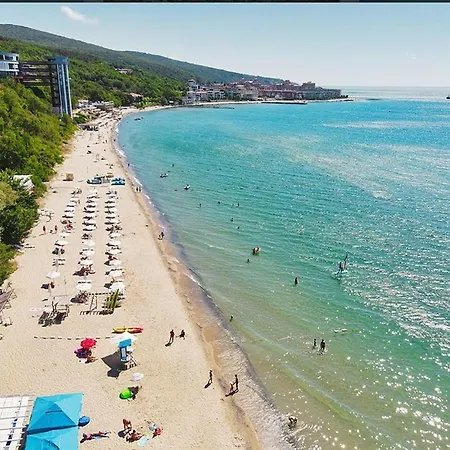 Sea Paradise 2-room Seafront In Sveti Vlas *