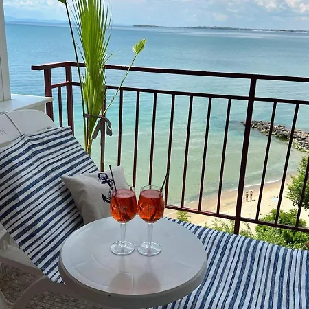 Sea Paradise 2-room Seafront In Sveti Vlas * Μπουργκάς
