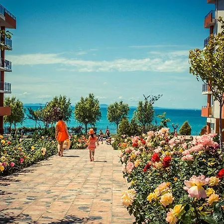 Sea Paradise 2-room Seafront In Sveti Vlas 아파트 부르가스